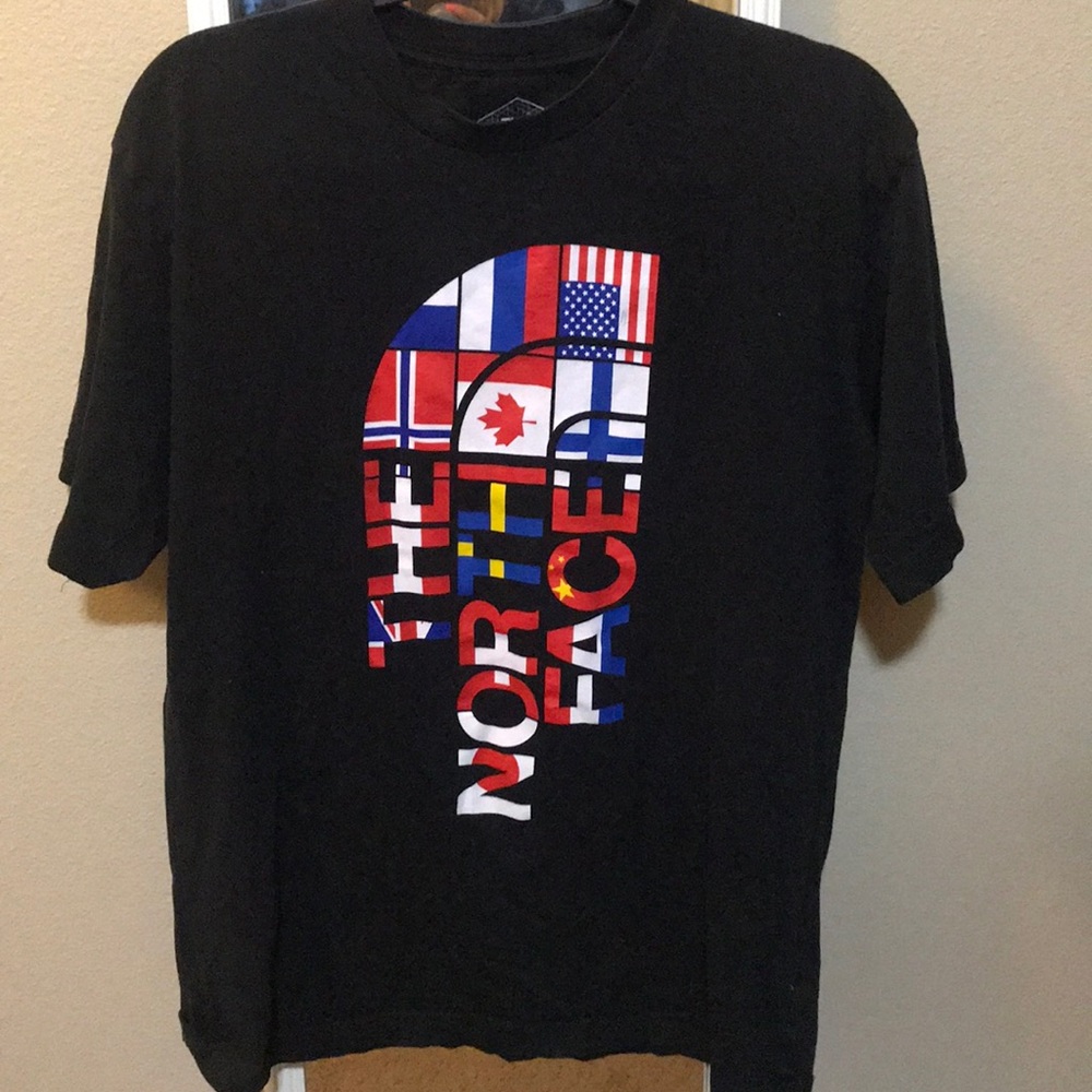 The North Face men’s shirt